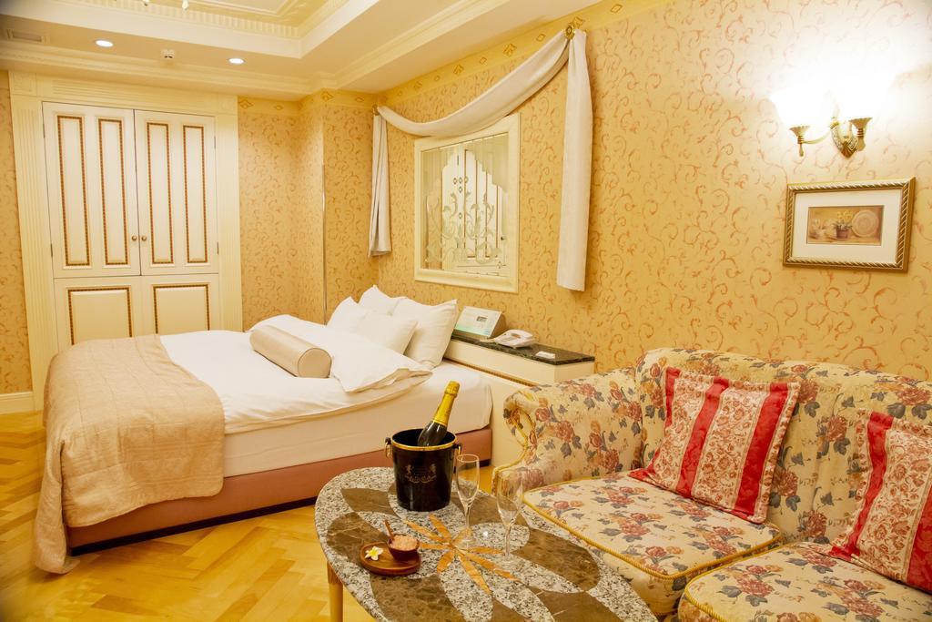Hotel Grand Garden (Adults Only) يوكوهامَ الغرفة الصورة